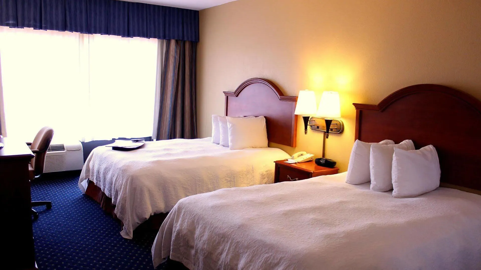 *** Hotel Hampton Inn & Suites Concord-Charlotte United States
